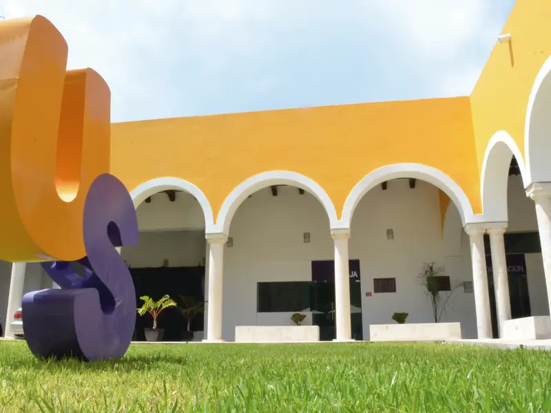 Campus Universidad del Sur Campus Mérida - Mérida, Yucatán